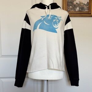 NFL Carolina Panthers Women’s small sweater Black and White Hoodie junk food